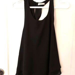 Noble U tank top
